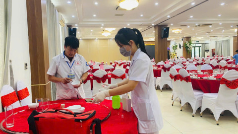 Khoa An toàn thực phẩm Trung tâm Y tế Bắc Ninh số 1 đảm bảo an toàn thực phẩm phục vụ Đại hội Đảng bộ phường, xã trên địa bàn