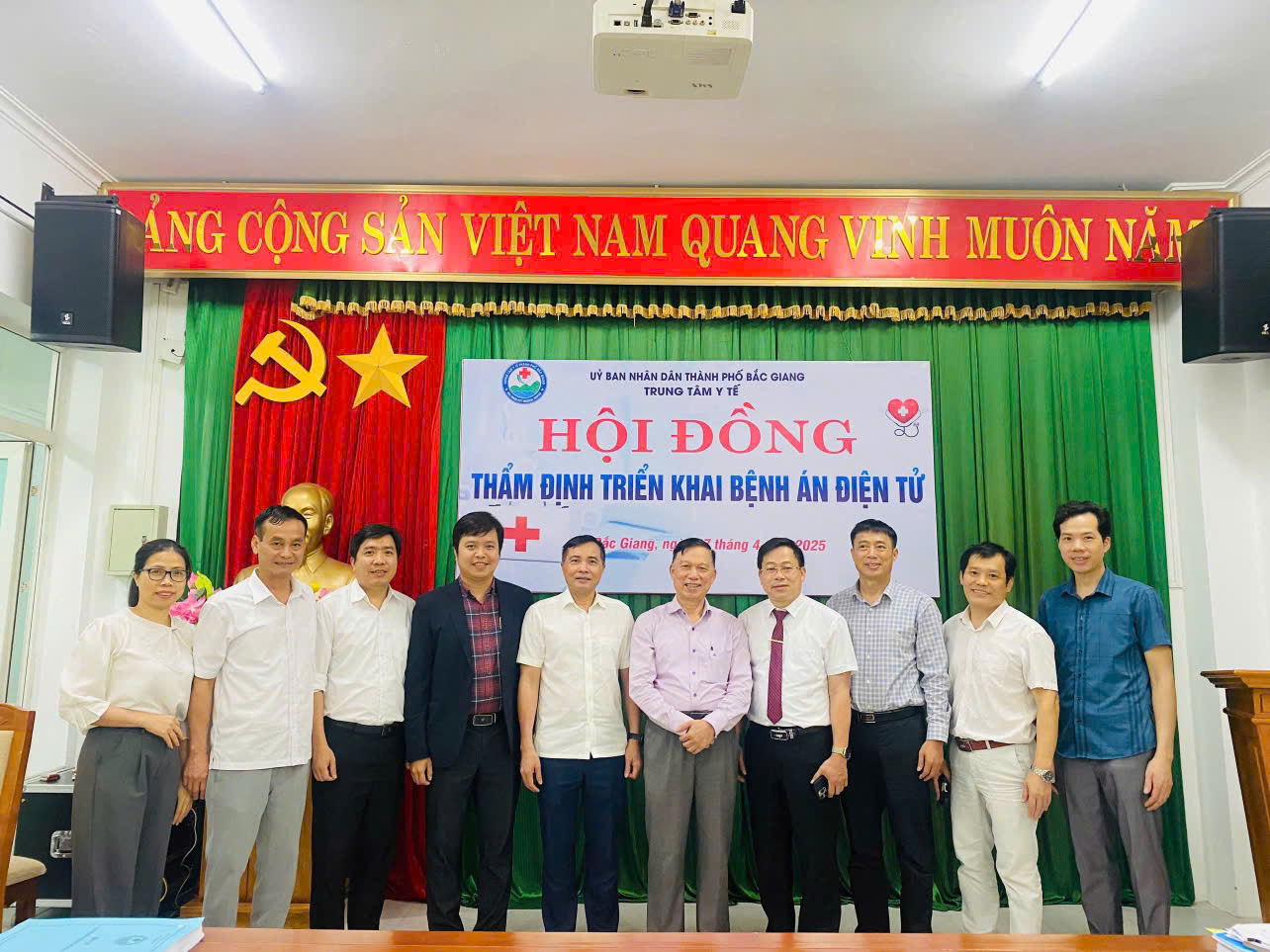 TRUNG TÂM Y TẾ THÀNH PHỐ BẮC GIANG CƠ SỞ  ĐỦ ĐIỀU KIỆN THẨM ĐỊNH TRIỂN KHAI BỆNH ÁN ĐIỆN TỬ