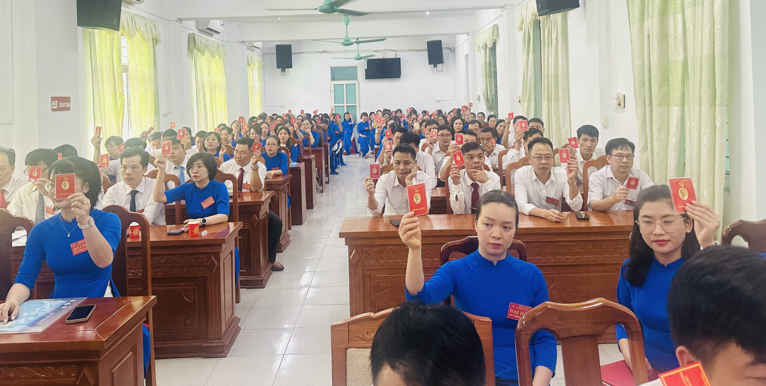 z6709848103211 540edc2f322c6043bb833ca82ce3dd81