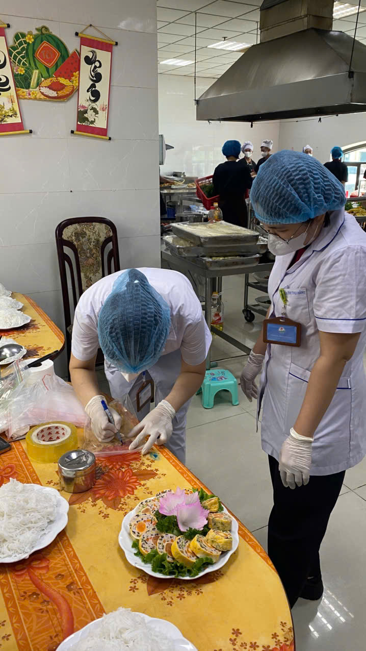 z6935291622215 885152ca108b0771f99b9ebf5214137c