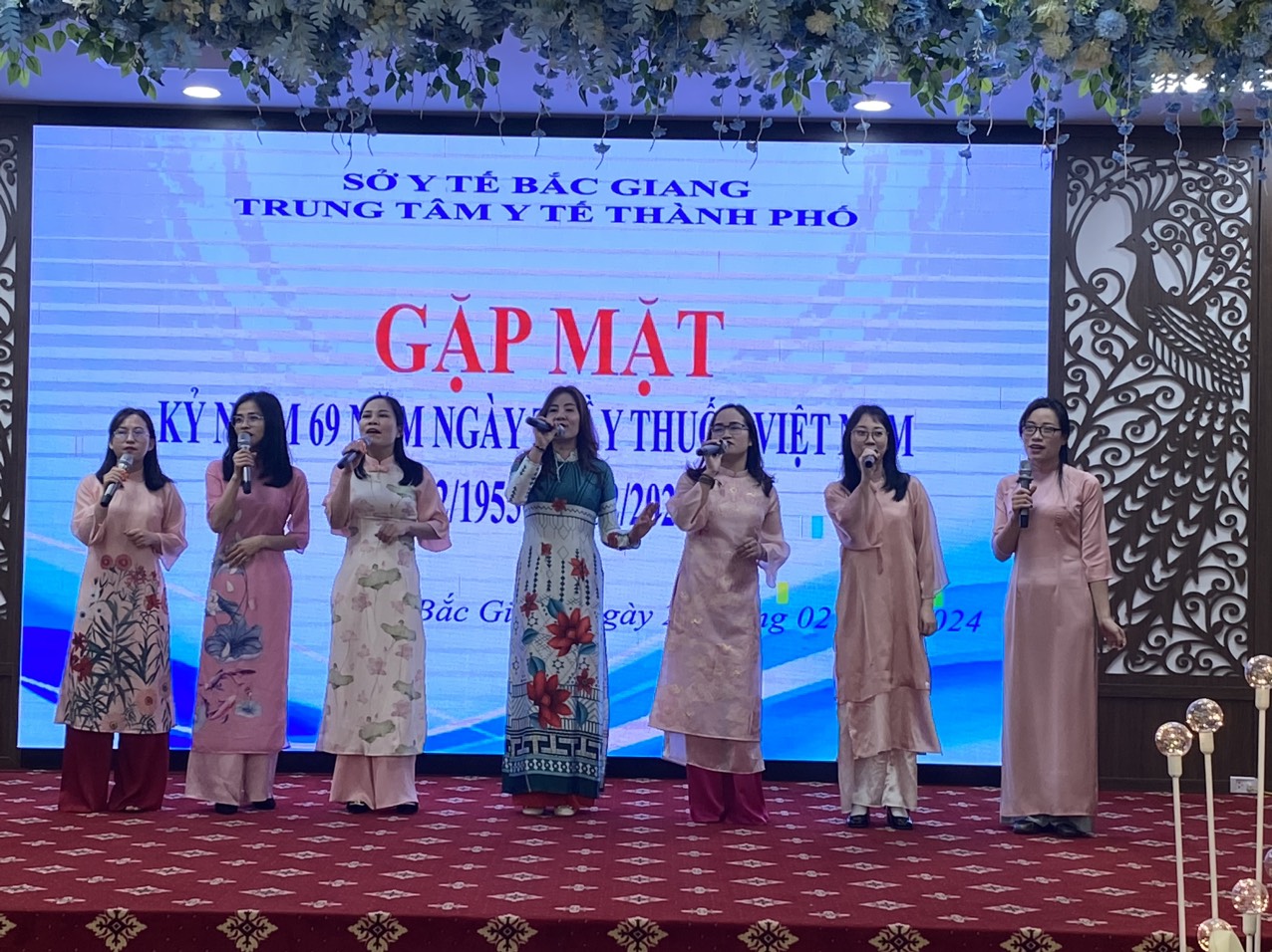 HỘI NGHỊ CÁN BỘ CÔNG CHỨC